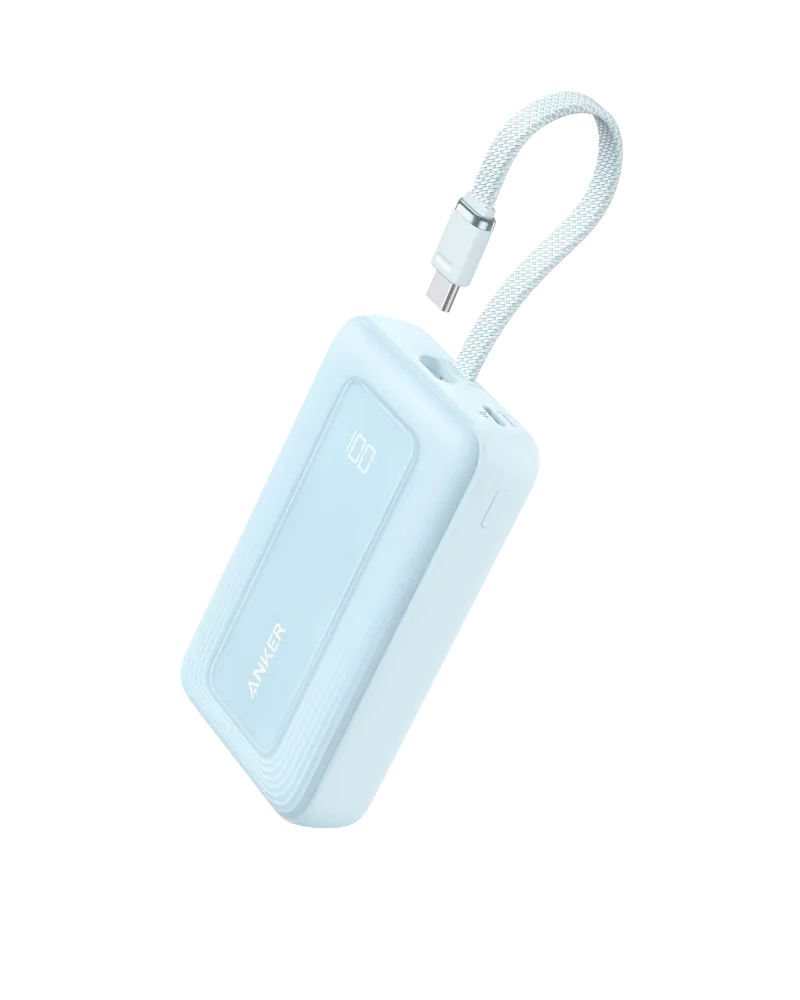 Anker Zolo 行動電源（10K，30W）配備 5.4 吋（13.7 厘米）內置 USB-C 充電線。
