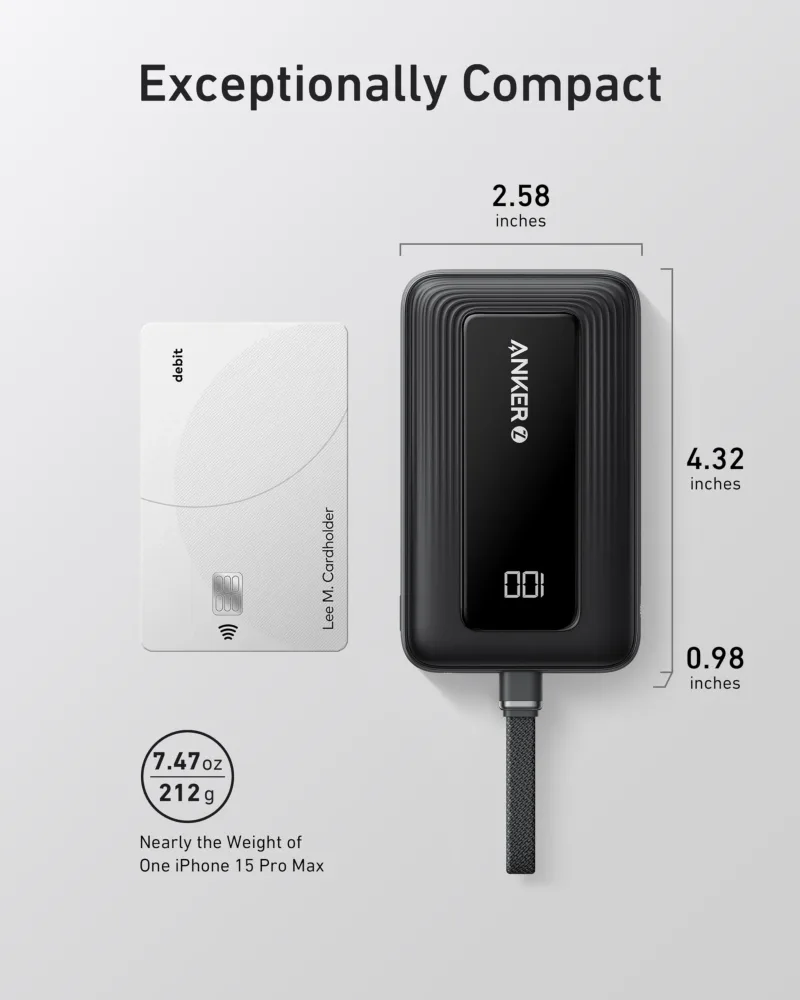 Anker Zolo 行動電源（10K，30W）配備 5.4 吋（13.7 厘米）內置 USB-C 充電線。