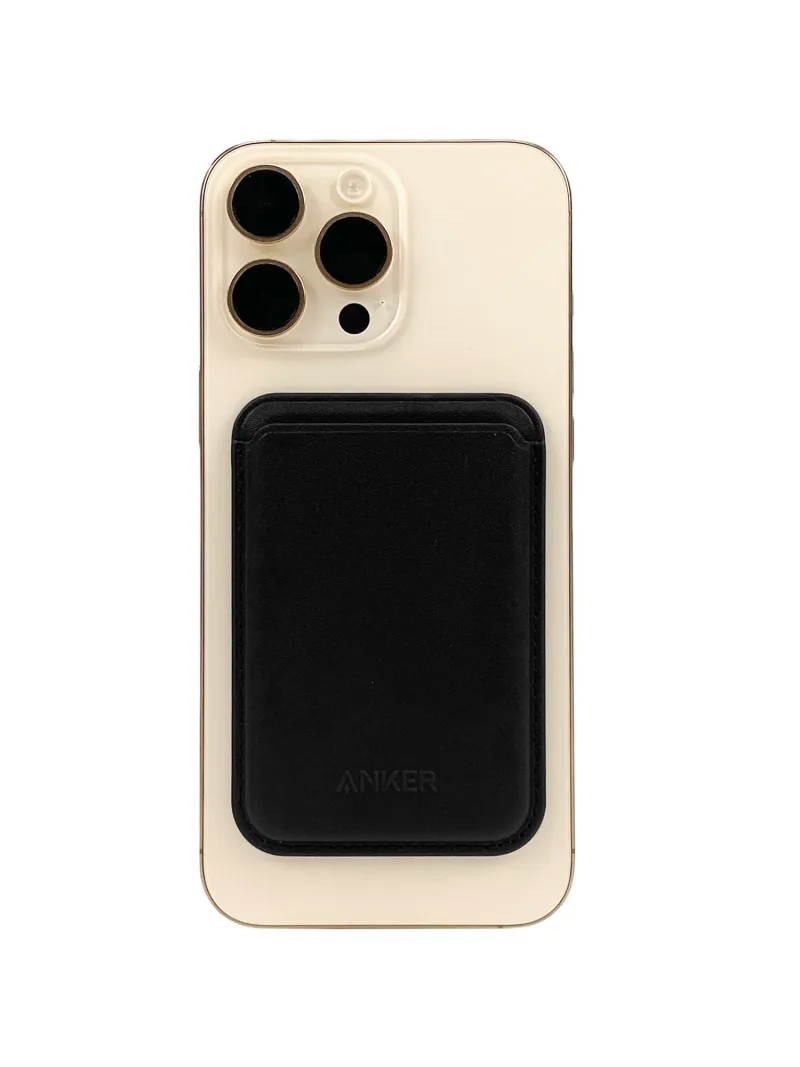 Magnetic Wallet (Begrænset antal; så længe lager haves.)